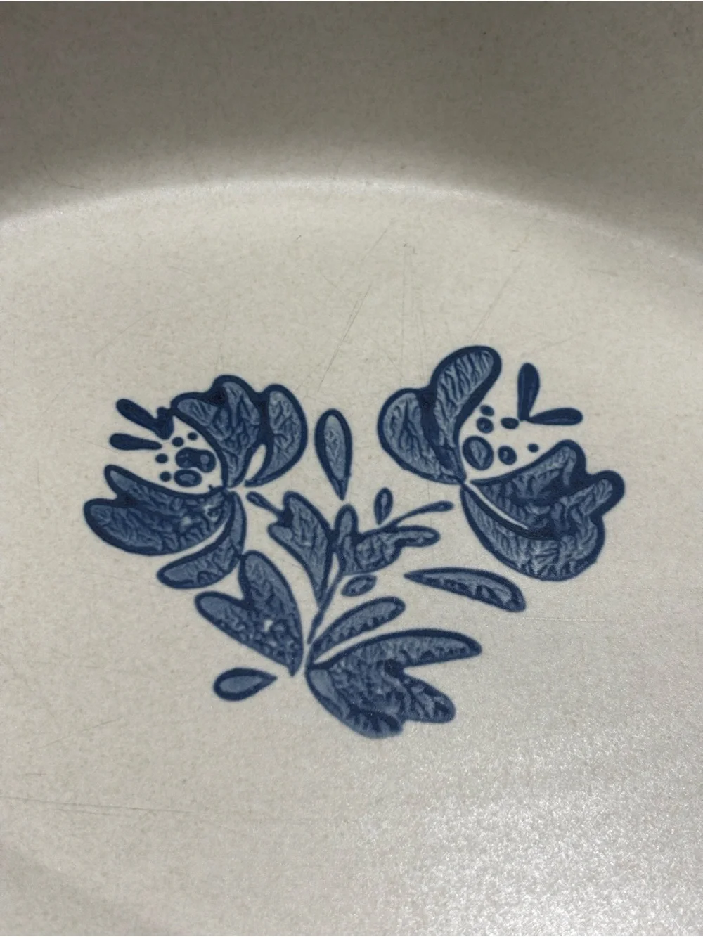 Pfaltzgraff Yorktowne Oval Baking Serving Dish 10 x 7 Casserole Vegetable Bowl